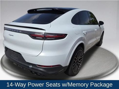 Used 2021 Porsche Cayenne Coupe AWD/4WD image 5