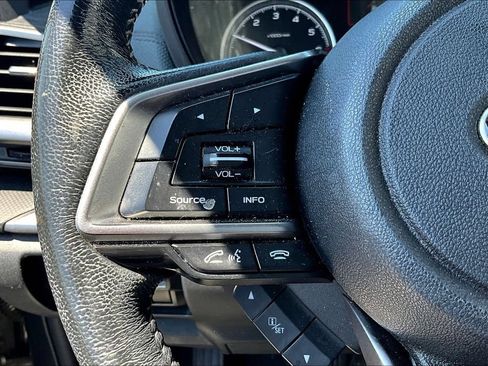 Used 2021 Subaru Forester Premium AWD/4WD image 10