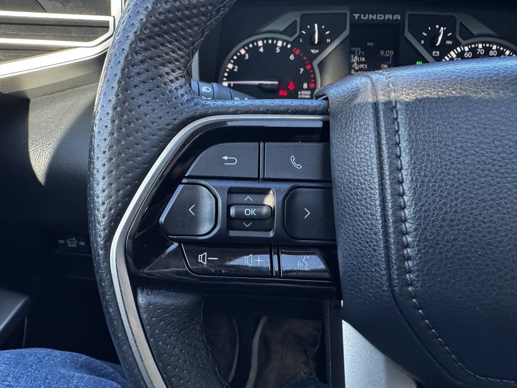 Used 2022 Toyota Tundra Limited AWD/4WD image 14