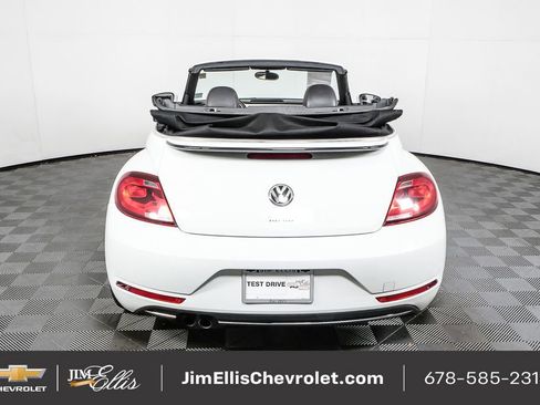 Used 2018 Volkswagen Beetle 2.0T S image 31
