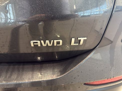 Used 2023 Chevrolet Equinox LT image 7