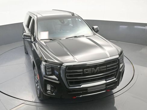 Used 2022 GMC Yukon XL AT4 w/ AT4 Premium Package image 75