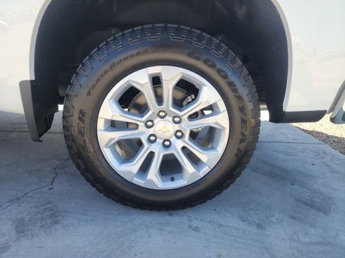 New 2026 Chevrolet Silverado 1500 LTZ w/ Z71 Off-Road Package image 19