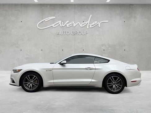 Used 2017 Ford Mustang Coupe image 13