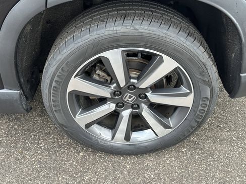 Certified 2023 Honda Pilot Elite image 9