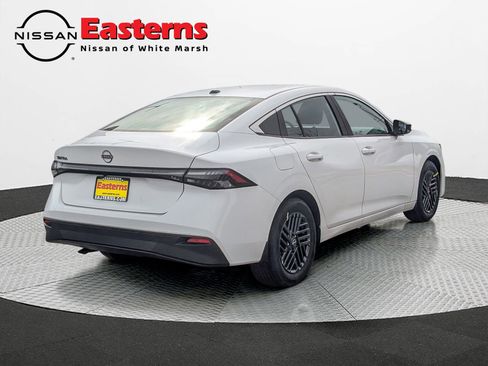 New 2026 Nissan Sentra SV w/ SV Convenience Package FWD image 6
