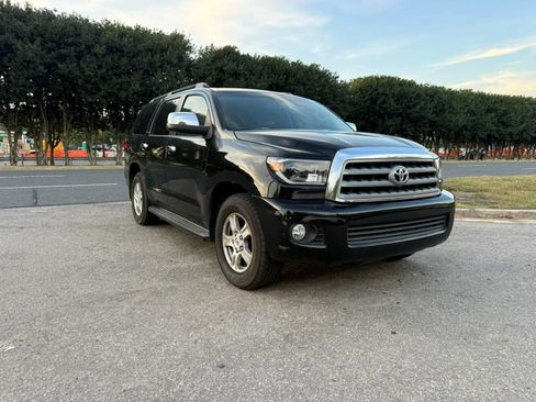 Used 2008 Toyota Sequoia Limited RWD image 3