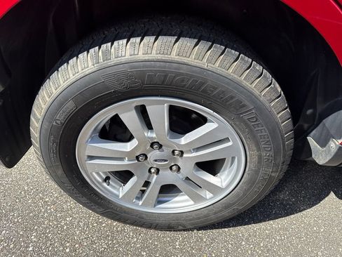 Used 2010 Ford Edge SE FWD image 12
