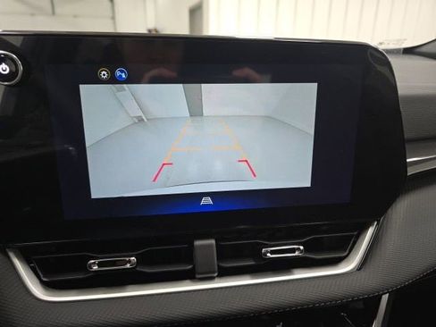 New 2026 Chevrolet Equinox LT image 15