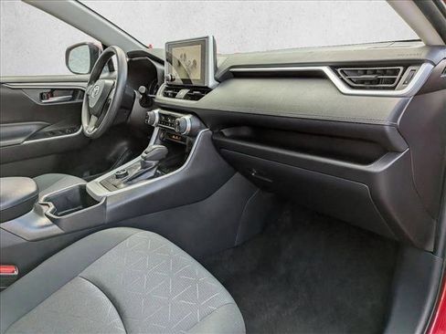 Certified 2025 Toyota RAV4 XLE image 19