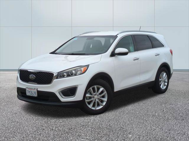 Used 2016 Kia Sorento LX FWD image 1