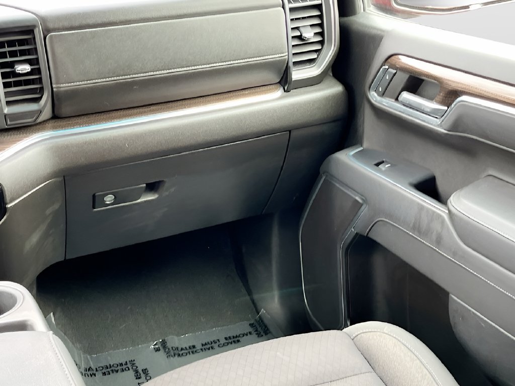 Used 2023 Chevrolet Silverado 1500 LT AWD/4WD image 24