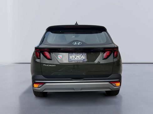 Used 2026 Hyundai Tucson SE FWD image 4