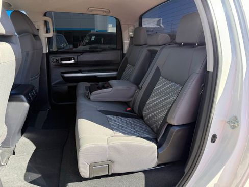 Used 2018 Toyota Tundra SR5 w/ TRD Off Road Package image 32