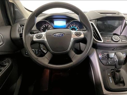 Used 2016 Ford Escape SE w/ SE Chrome Package FWD image 8
