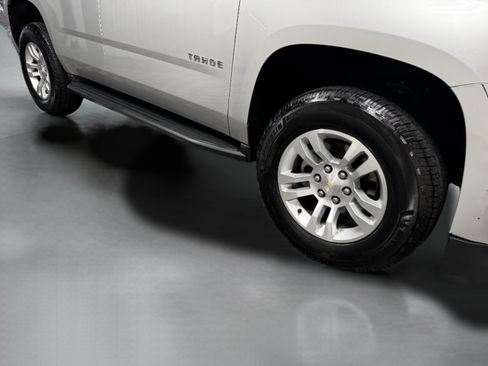 Used 2018 Chevrolet Tahoe LT AWD/4WD image 46