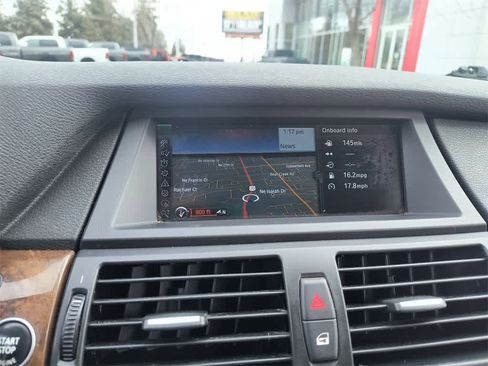 Used 2010 BMW X5 xDrive35d image 18