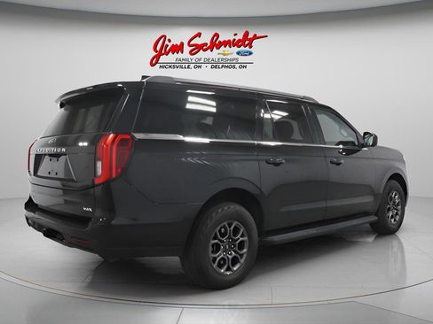 Used 2025 Ford Expedition Max Active image 6