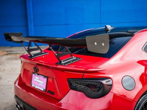 Used 2013 Scion FR-S image 30