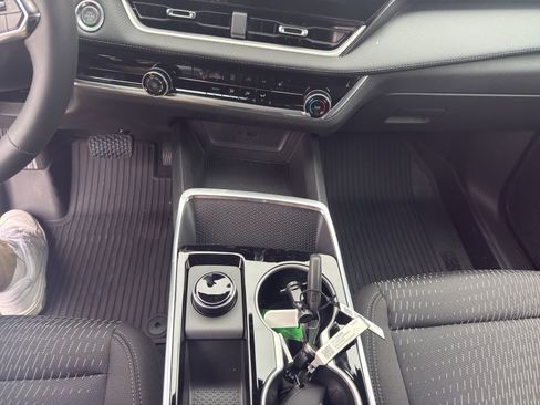 New 2026 Chevrolet Equinox LT image 16