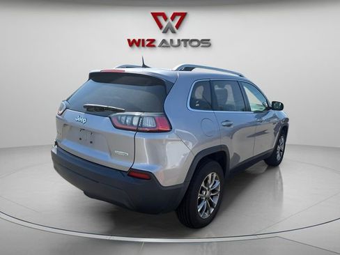 Used 2019 Jeep Cherokee Latitude Plus w/ Comfort/Convenience Group AWD/4WD image 5