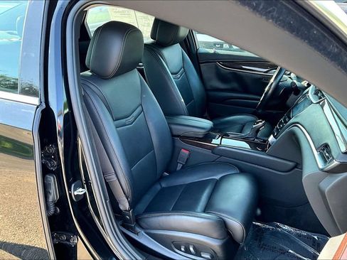Used 2013 Cadillac XTS Luxury w/ Driver Awareness Package FWD image 31