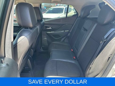 Used 2020 Buick Encore Preferred FWD image 18