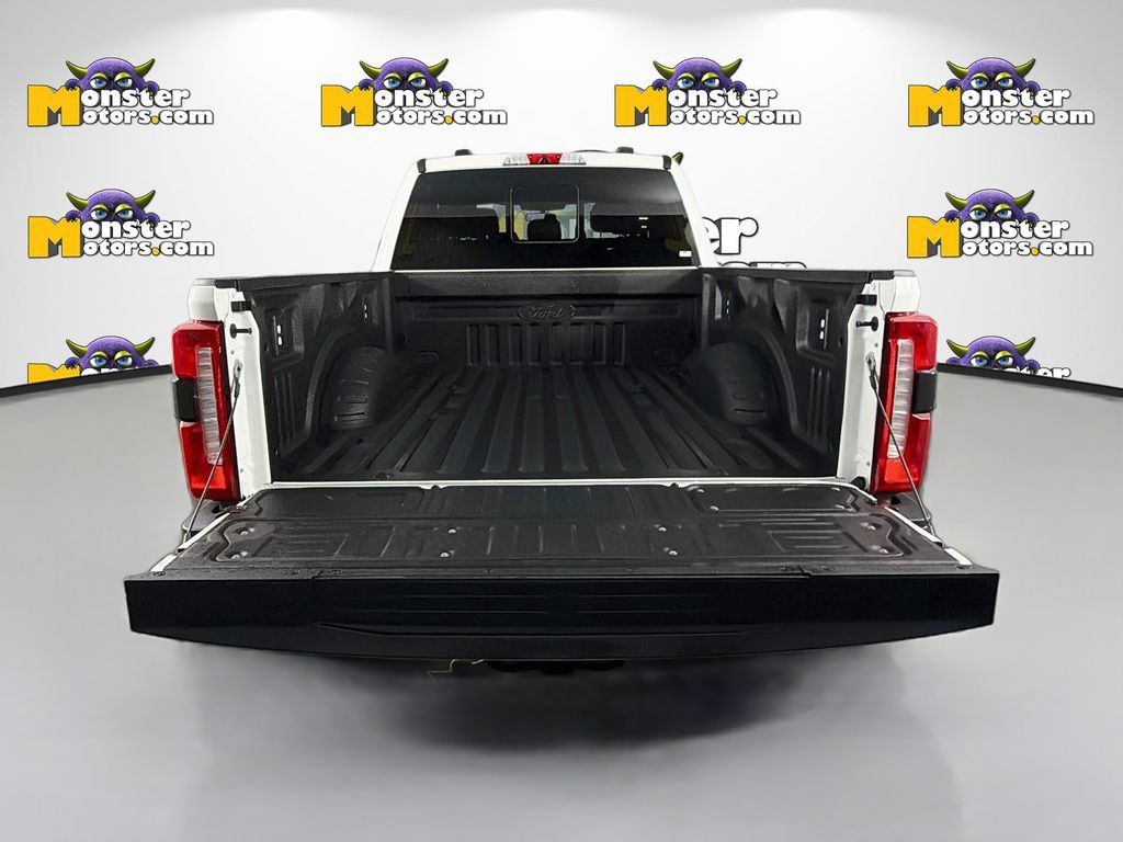 Used 2025 Ford F250 King Ranch w/ FX4 Off-Road Package AWD/4WD image 27