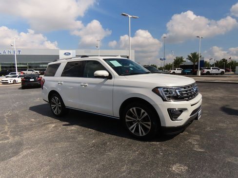 Used 2020 Ford Expedition Limited w/ Equipment Group 302A image 7