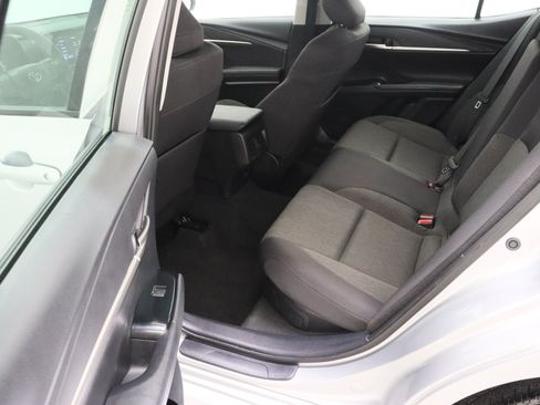 Used 2025 Toyota Camry LE w/ Convenience Package FWD image 28