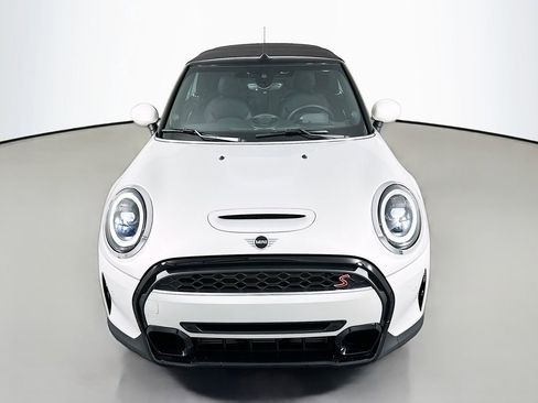 Used 2023 MINI Cooper S image 2