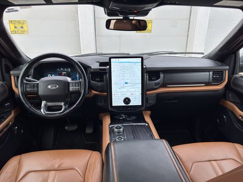 Used 2023 Ford Expedition Max Platinum AWD/4WD image 21
