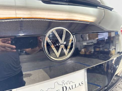 Used 2024 Volkswagen Tiguan SEL R-Line AWD/4WD image 21