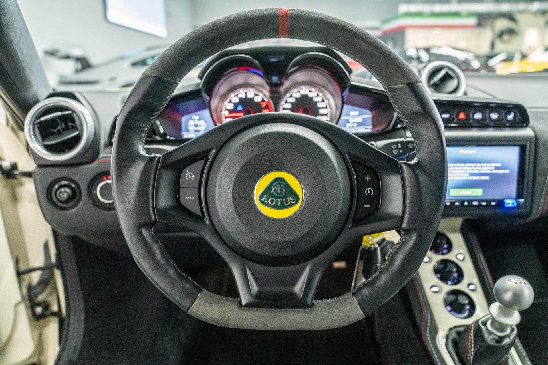 Used 2020 Lotus Evora RWD image 14