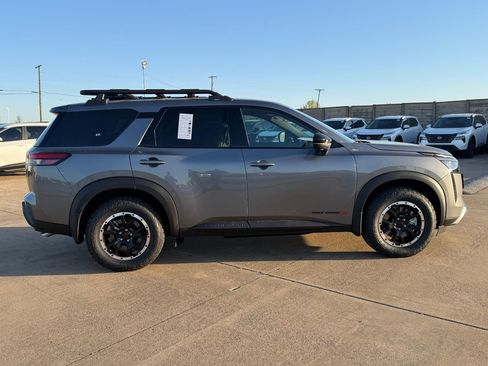 New 2026 Nissan Pathfinder Rock Creek AWD/4WD image 6