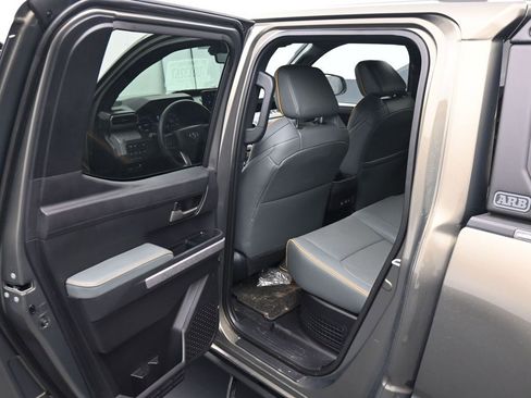 Used 2024 Toyota Tacoma Trailhunter image 28