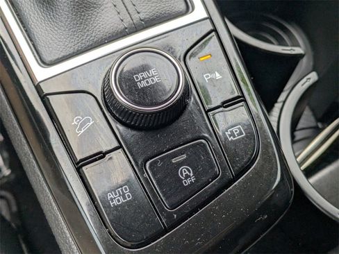 Used 2023 Kia Sportage EX image 25