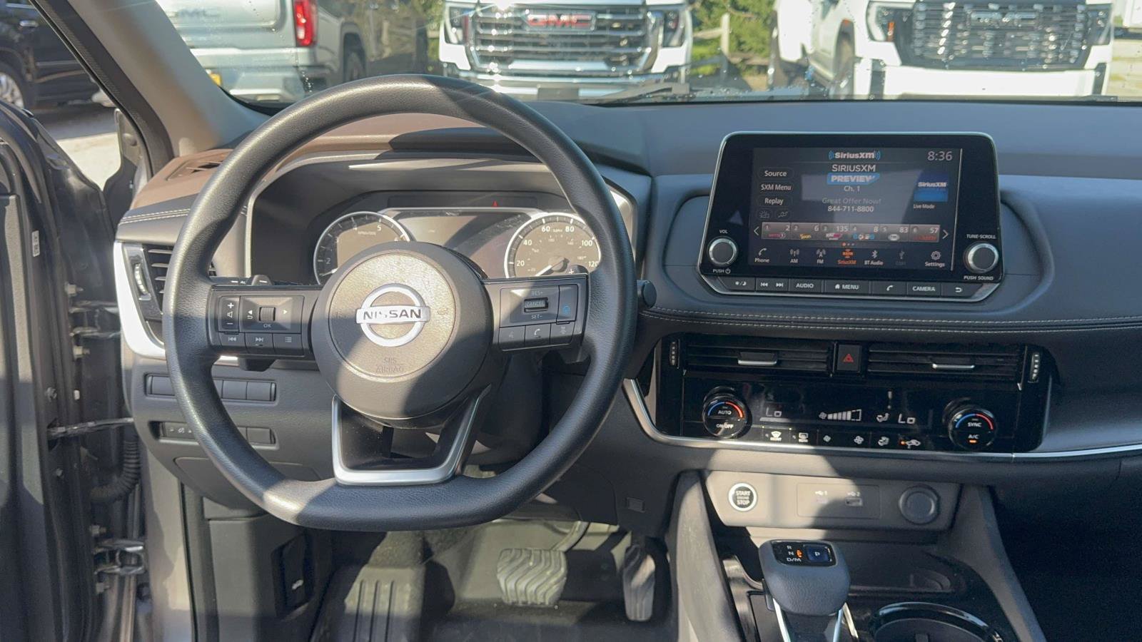 Used 2021 Nissan Rogue SV AWD/4WD image 11