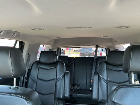 Used 2017 Chevrolet Tahoe LT w/ Z71 Midnight Edition AWD/4WD image 10
