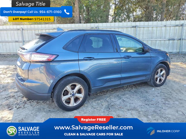 Used 2018 Ford Edge SE w/ Cargo Accessory Package FWD image 4
