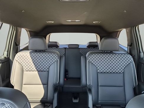 New 2026 GMC Acadia Denali FWD image 42