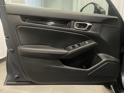 Used 2022 Honda Civic EX-L image 13