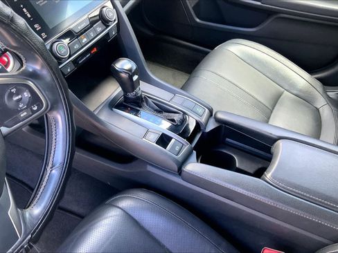 Used 2018 Honda Civic Sport Touring image 16