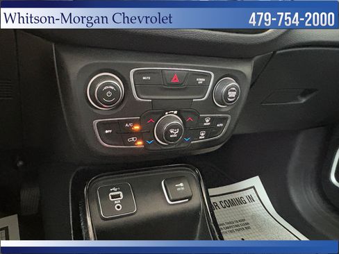 Used 2021 Jeep Compass Latitude FWD image 25