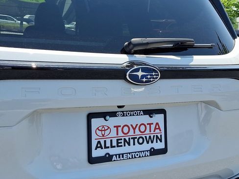 Used 2025 Subaru Forester Touring AWD/4WD image 29