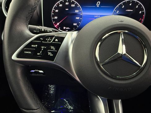 Certified 2024 Mercedes-Benz GLC 300 image 13