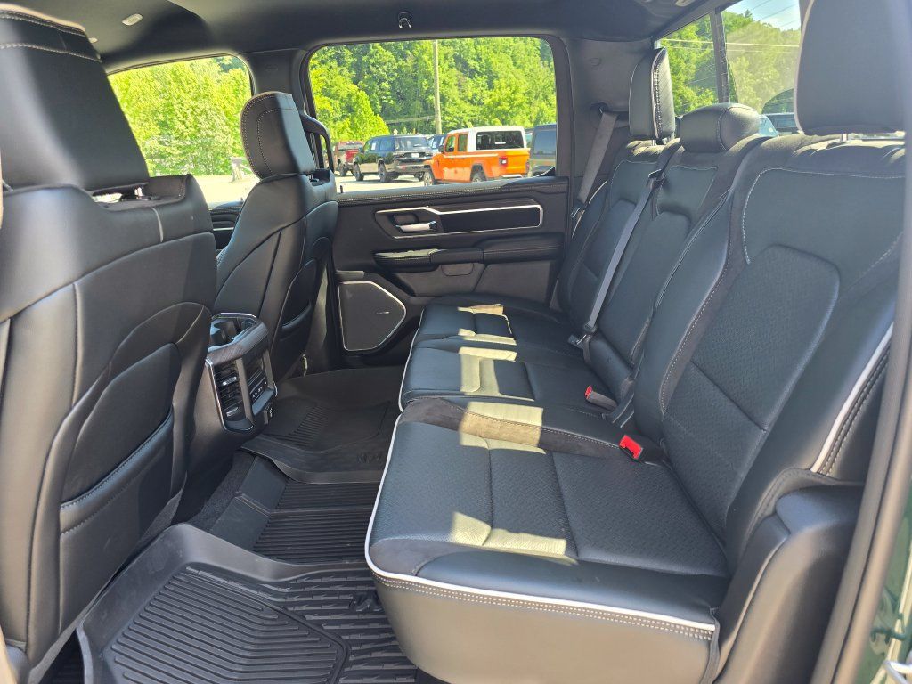 New 2026 RAM 1500 Laramie w/ Night Edition AWD/4WD image 10