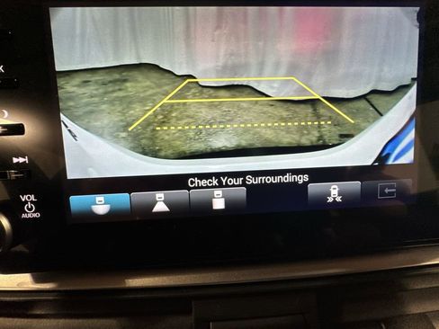 Used 2022 Honda Accord EX-L image 25