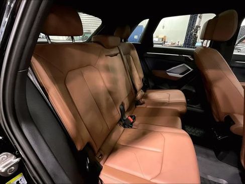Certified 2023 Audi Q3 2.0T Premium w/ Convenience Package AWD/4WD image 27