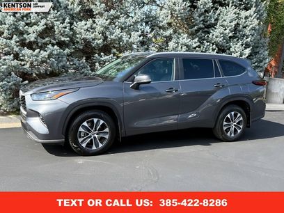 Used 2025 Toyota Highlander XLE